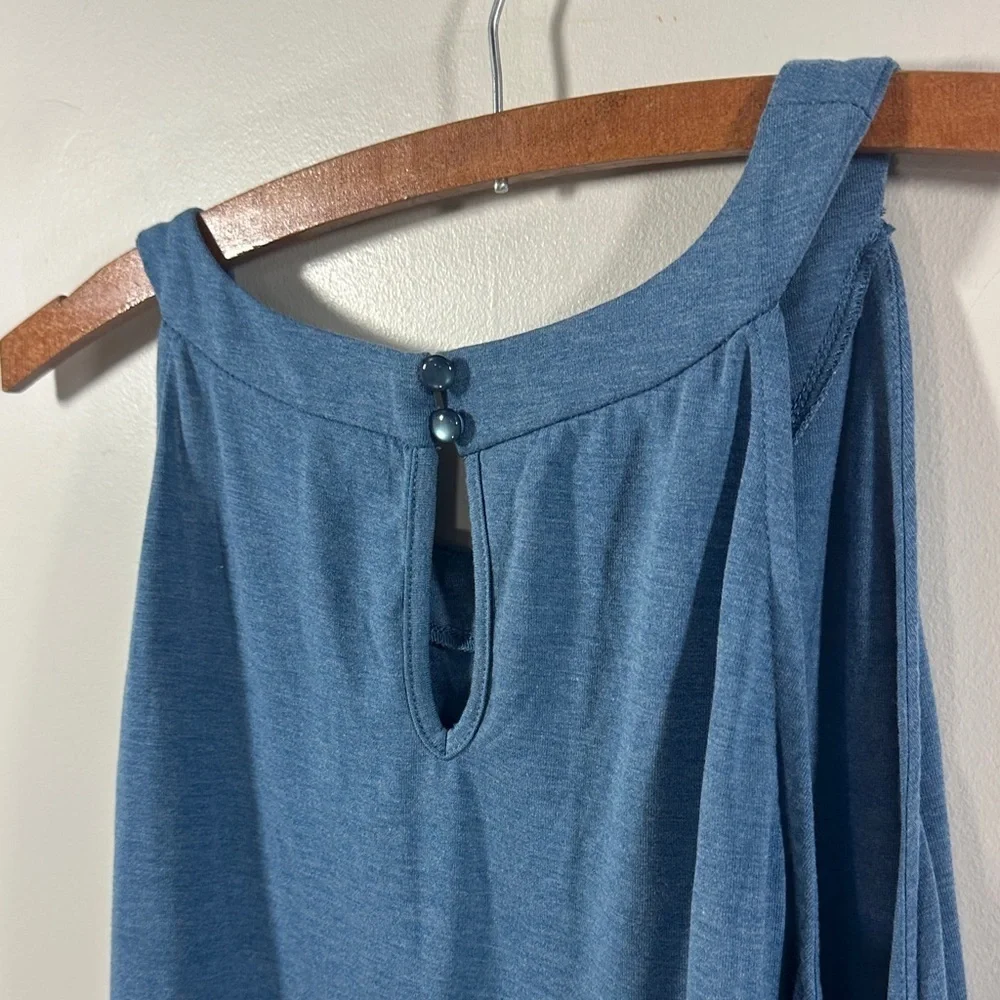 Adrianna Papell Blue Sleeveless Top with White Lace Scallop Embroidery XL